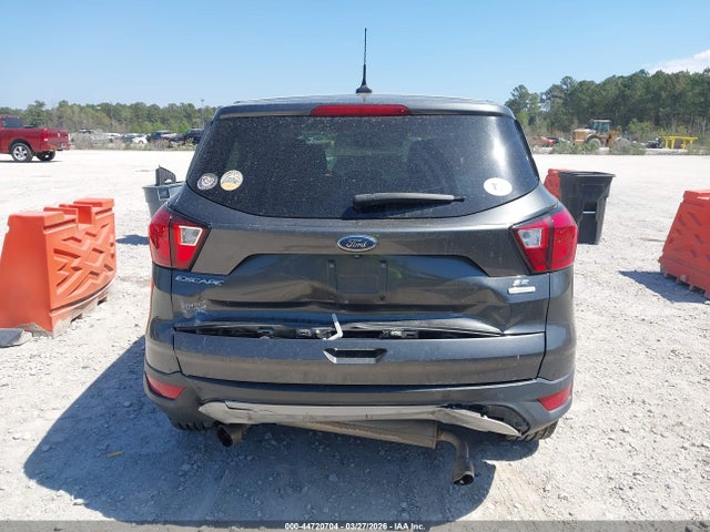 Продажа на аукционе авто 2019 Ford Escape Se, vin: 1FMCU0GD7KUA62058, номер лота: 44720704