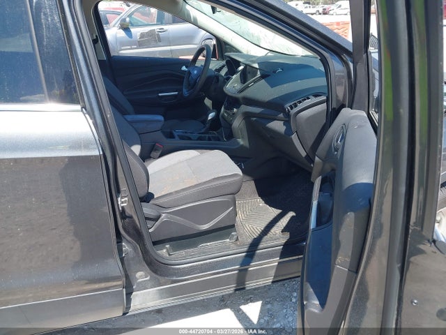 Продажа на аукционе авто 2019 Ford Escape Se, vin: 1FMCU0GD7KUA62058, номер лота: 44720704