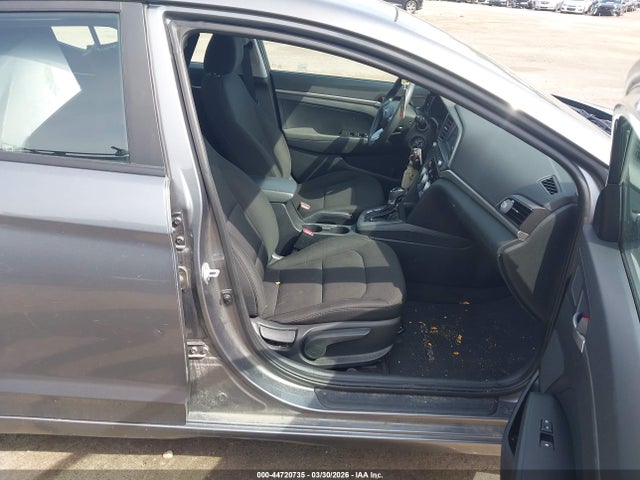 Продаж на аукціоні авто 2019 Hyundai Elantra Se, vin: 5NPD74LF3KH443768, номер лоту: 44720735