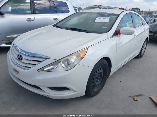 2012 Hyundai Sonata Gls მანქანა იყიდება აუქციონზე, vin: 5NPEB4AC2CH381552, აუქციონის ნომერი: 44720794
