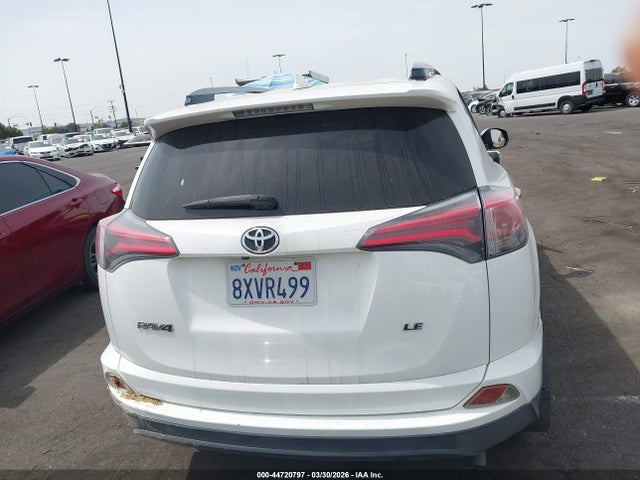 Toyota RAV4 LE 2017 JTMZFREV2HJ107944 Image 16