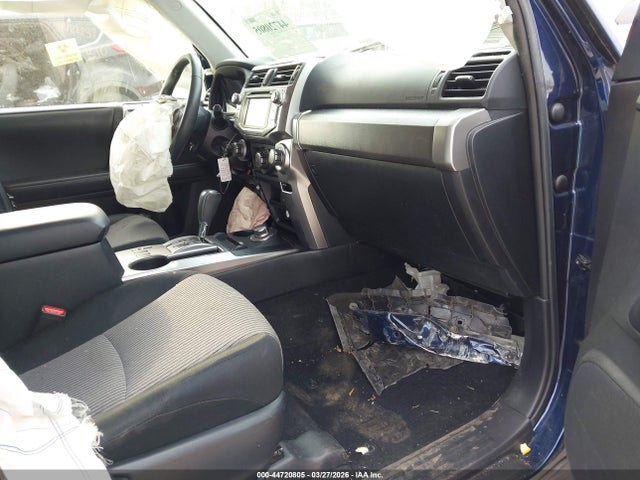 2018 TOYOTA 4RUNNER JTEBU5JR6J5527001 Photo 4