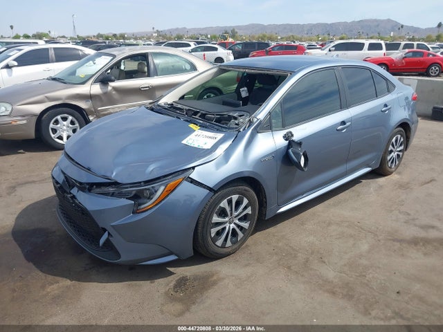Toyota Corolla Hybrid Le 2021 JTDEAMDE8MJ024269 Image 2