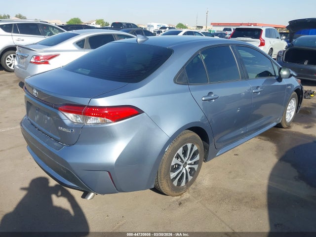 Toyota Corolla Hybrid Le 2021 JTDEAMDE8MJ024269 Image 4