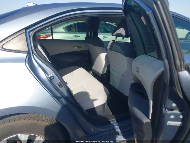 Toyota Corolla Hybrid Le 2021 JTDEAMDE8MJ024269 Image 8