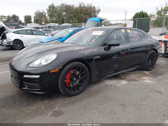 Porsche PANAMERA 4 2014 WP0AA2A76EL010997 Image 2