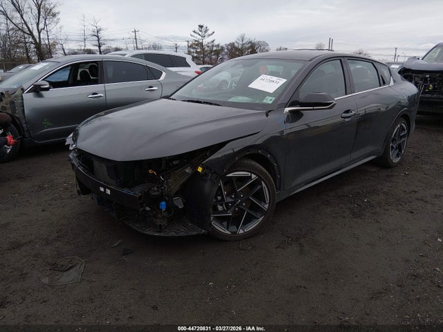 44720831 :رقم المزاد ، 3KPFW4DE7SE183820 vin ، 2025 Kia K4 Gt-line مزاد بيع