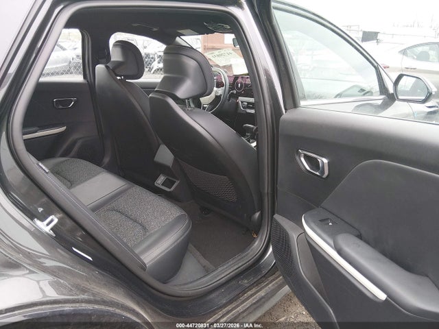 44720831 :رقم المزاد ، 3KPFW4DE7SE183820 vin ، 2025 Kia K4 Gt-line مزاد بيع