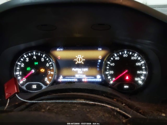 44720850 :رقم المزاد ، ZACCJBCTXGPC69932 vin ، 2016 Jeep Renegade Trailhawk مزاد بيع