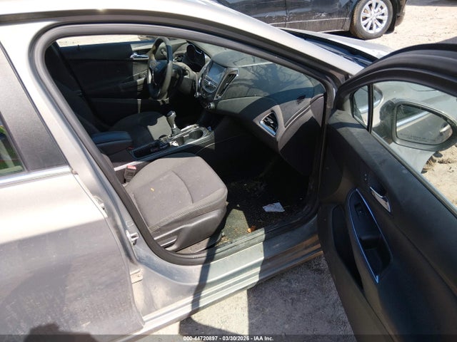 2017 CHEVROLET CRUZE 1G1BE5SM9H7192490 Photo 4