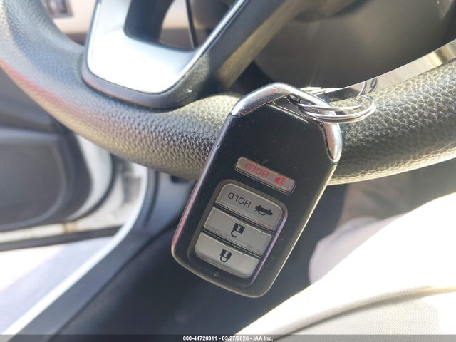 44720911 :رقم المزاد ، 1HGCV1F11JA024938 vin ، 2018 Honda Accord Lx مزاد بيع