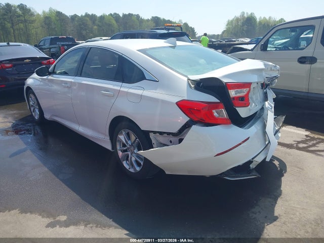 44720911 :رقم المزاد ، 1HGCV1F11JA024938 vin ، 2018 Honda Accord Lx مزاد بيع