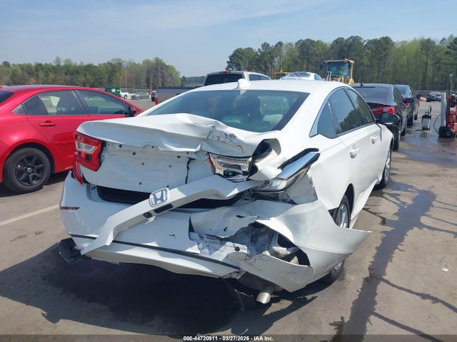 44720911 :رقم المزاد ، 1HGCV1F11JA024938 vin ، 2018 Honda Accord Lx مزاد بيع