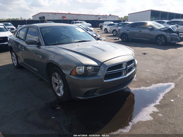 44720939 :رقم المزاد ، 2B3CL3CG4BH577130 vin ، 2011 Dodge Charger مزاد بيع