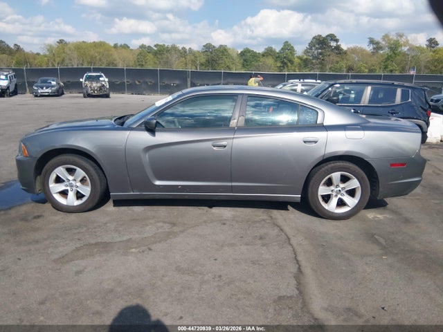 44720939 :رقم المزاد ، 2B3CL3CG4BH577130 vin ، 2011 Dodge Charger مزاد بيع