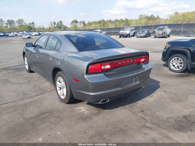 44720939 :رقم المزاد ، 2B3CL3CG4BH577130 vin ، 2011 Dodge Charger مزاد بيع