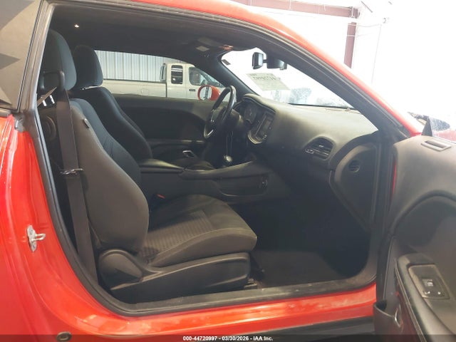 Продажа на аукционе авто 2017 Dodge Challenger Sxt, vin: 2C3CDZAG8HH622505, номер лота: 44720997