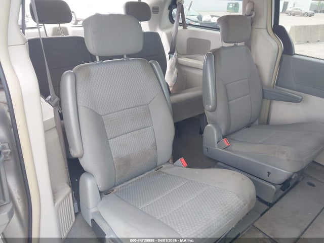 44720998 :رقم المزاد ، 2A4RR5D11AR347352 vin ، 2010 Chrysler Town & Country Touring مزاد بيع