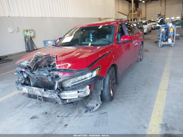44721020 :رقم المزاد ، 1HGCV1F37JA083560 vin ، 2018 Honda Accord Sport مزاد بيع