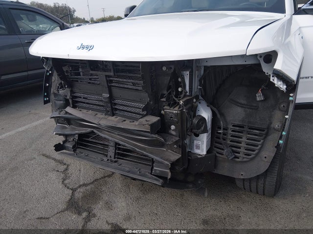 1C4RJYB6XPC611070 Jeep Grand Cherokee 4xe