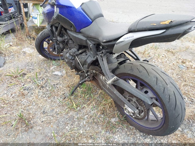 JYARM32Y6MA000435 Yamaha Mt07 C