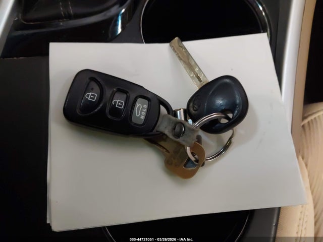 44721051 :رقم المزاد ، 5NPEB4AC3DH519858 vin ، 2013 Hyundai Sonata Gls مزاد بيع