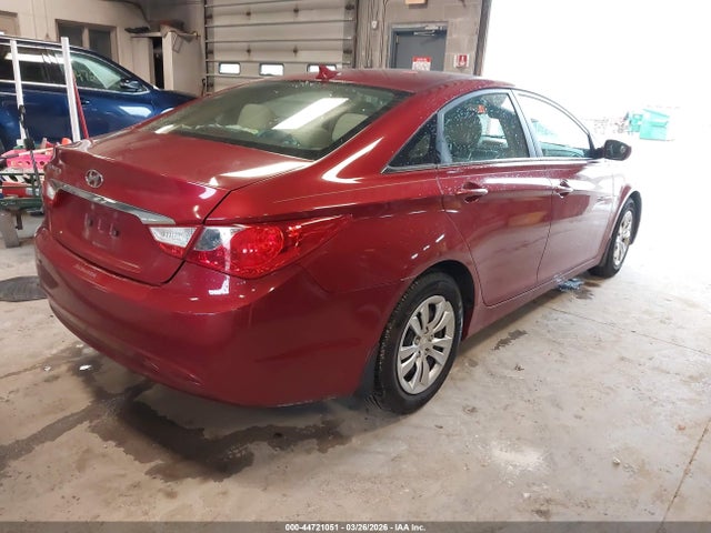 44721051 :رقم المزاد ، 5NPEB4AC3DH519858 vin ، 2013 Hyundai Sonata Gls مزاد بيع