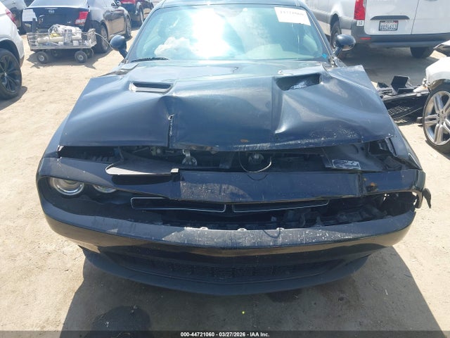 Продаж на аукціоні авто 2023 Dodge Challenger Sxt, vin: 2C3CDZAG2PH553518, номер лоту: 44721060