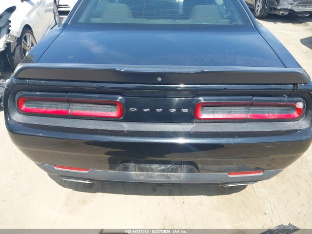 Продаж на аукціоні авто 2023 Dodge Challenger Sxt, vin: 2C3CDZAG2PH553518, номер лоту: 44721060