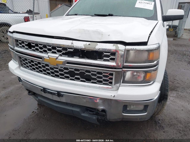 1GCVKREC0FZ177739 Chevrolet Silverado 1500 1lt/2lt