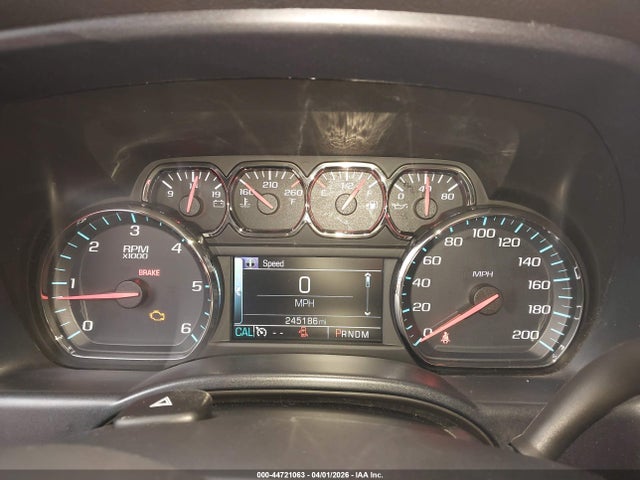 1GCVKREC0FZ177739 Chevrolet Silverado 1500 1lt/2lt
