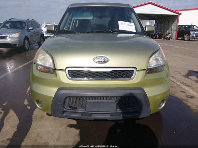 2011 Kia Soul + მანქანა იყიდება აუქციონზე, vin: KNDJT2A21B7318887, აუქციონის ნომერი: 44721080