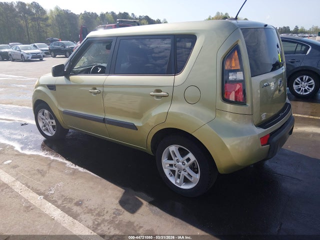 2011 Kia Soul + მანქანა იყიდება აუქციონზე, vin: KNDJT2A21B7318887, აუქციონის ნომერი: 44721080