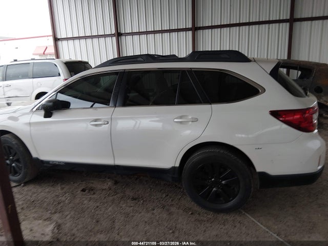 2015 Subaru Outback 2.5i Premium მანქანა იყიდება აუქციონზე, vin: 4S4BSACCXF3338507, აუქციონის ნომერი: 44721105