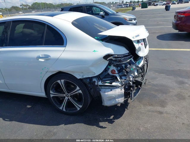 44721123 :رقم المزاد ، W1KAF4GB8PR089670 vin ، 2023 Mercedes-benz C 300 Sedan مزاد بيع