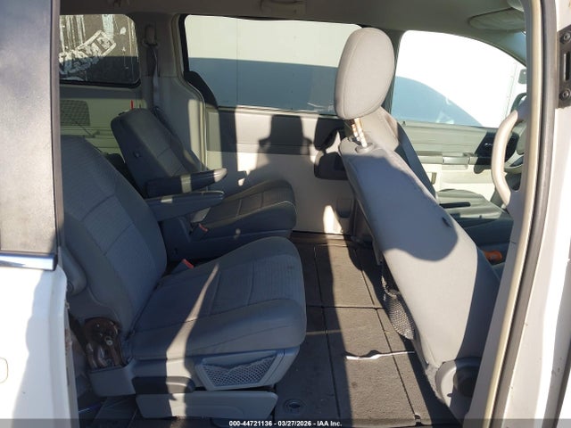 Aukcja sprzedaży 2009 Chrysler Town & Country Lx, vin: 2A8HR44E49R508070, numer aukcji: 44721136