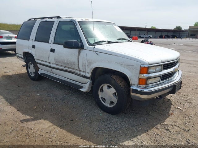 1999 CHEVROLET TAHOE 1GNEK13R1XJ423231