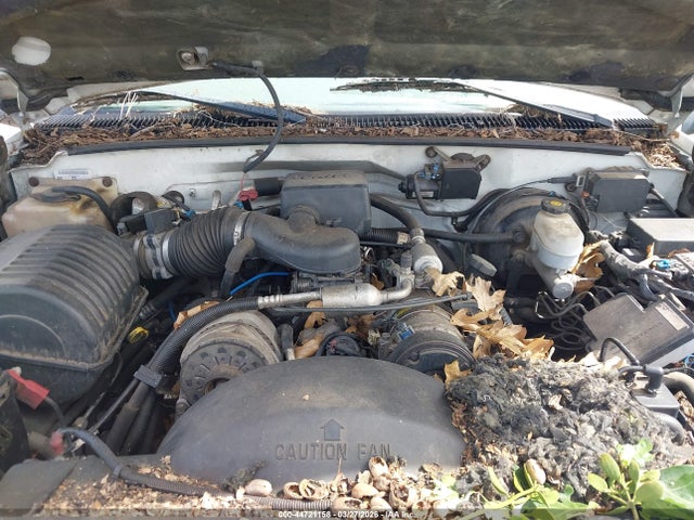 1999 CHEVROLET TAHOE 1GNEK13R1XJ423231 Photo 9