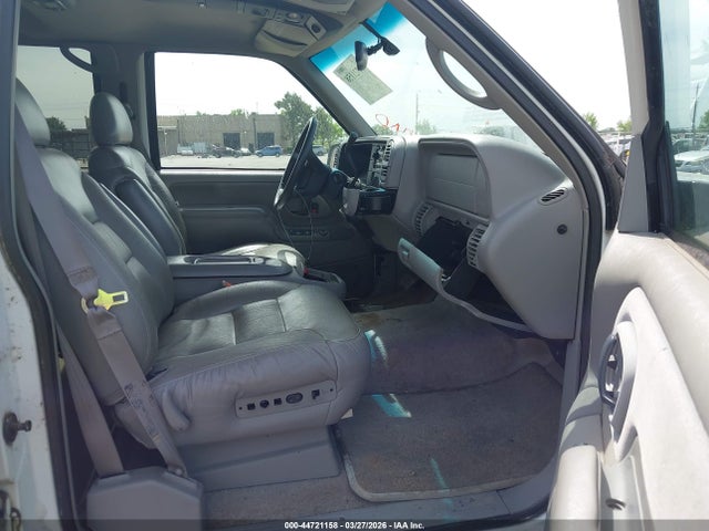 1999 CHEVROLET TAHOE 1GNEK13R1XJ423231 Photo 4