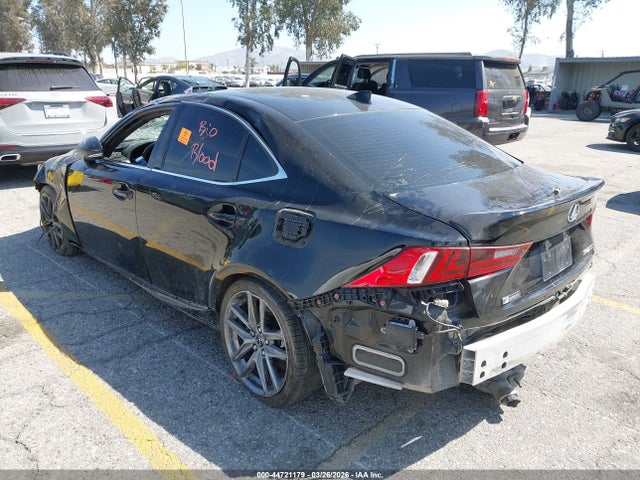 2016 LEXUS IS 200T JTHBA1D25G5018965 Photo 2