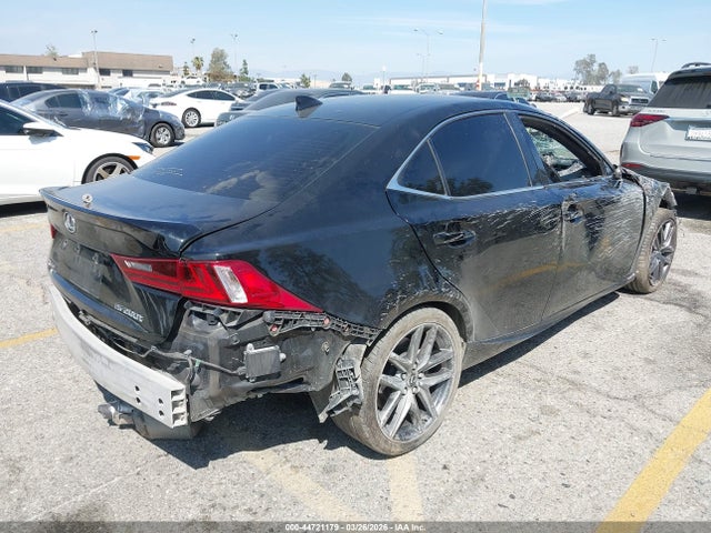 2016 LEXUS IS 200T JTHBA1D25G5018965 Photo 3