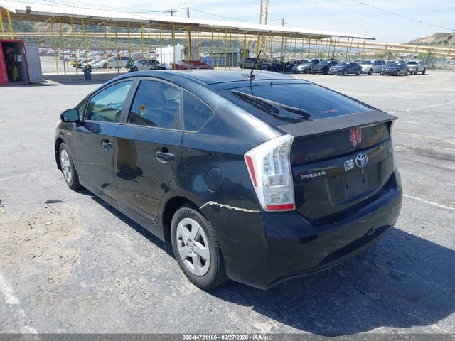 2010 TOYOTA PRIUS JTDKN3DU2A0080850 Photo 2