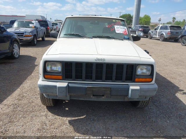 44721189 :رقم المزاد ، 1J4FF28S51L522367 vin ، 2001 Jeep Cherokee Se مزاد بيع