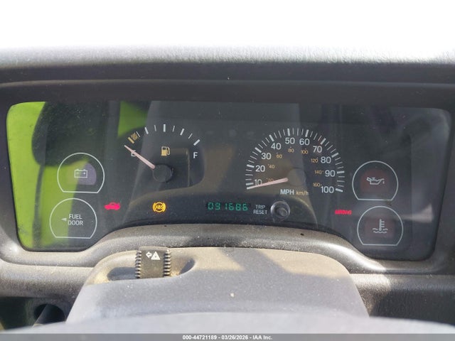 44721189 :رقم المزاد ، 1J4FF28S51L522367 vin ، 2001 Jeep Cherokee Se مزاد بيع
