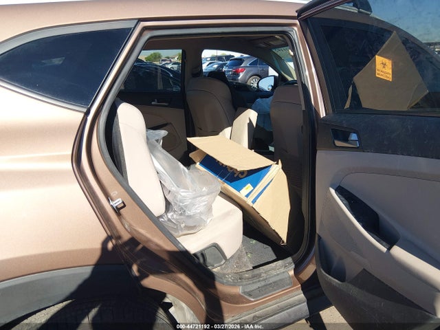2016 HYUNDAI TUCSON KM8J3CA25GU073957 Photo 7