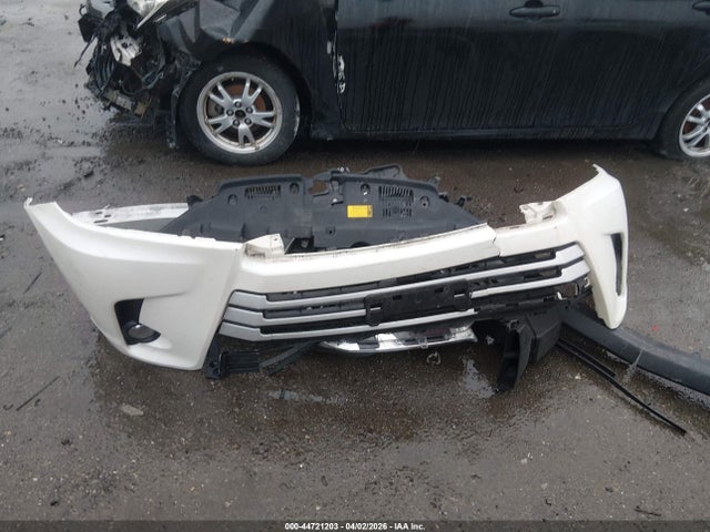 5TDJZRFH1KS565692 Toyota Highlander Xle