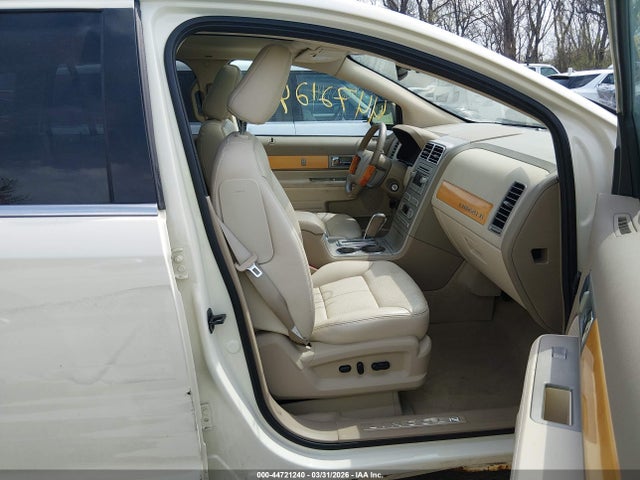 44721240 :رقم المزاد ، 2LMDU68C47BJ21923 vin ، 2007 Lincoln Mkx مزاد بيع