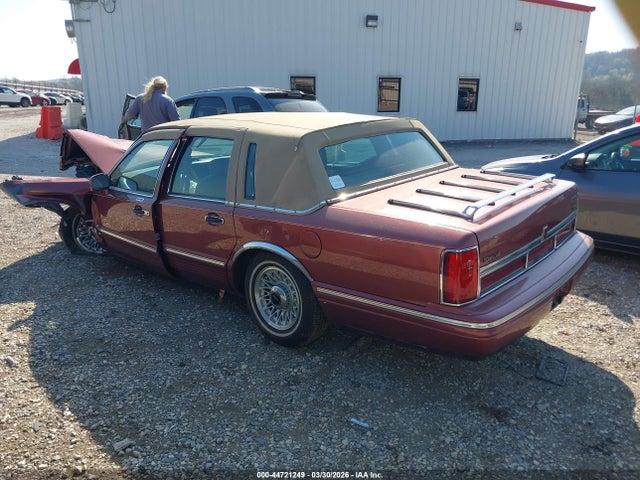 Aukcja sprzedaży 1995 Lincoln Town Car Executive, vin: 1LNLM81W6SY605935, numer aukcji: 44721249