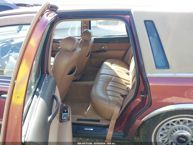 Aukcja sprzedaży 1995 Lincoln Town Car Executive, vin: 1LNLM81W6SY605935, numer aukcji: 44721249