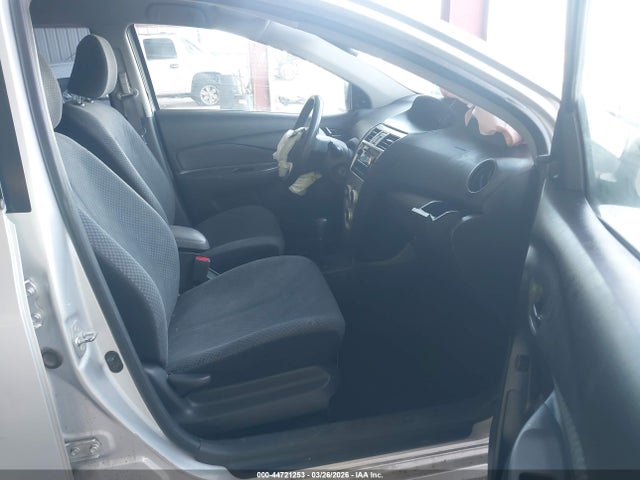 2007 TOYOTA YARIS JTDBT923171017079 Photo 4